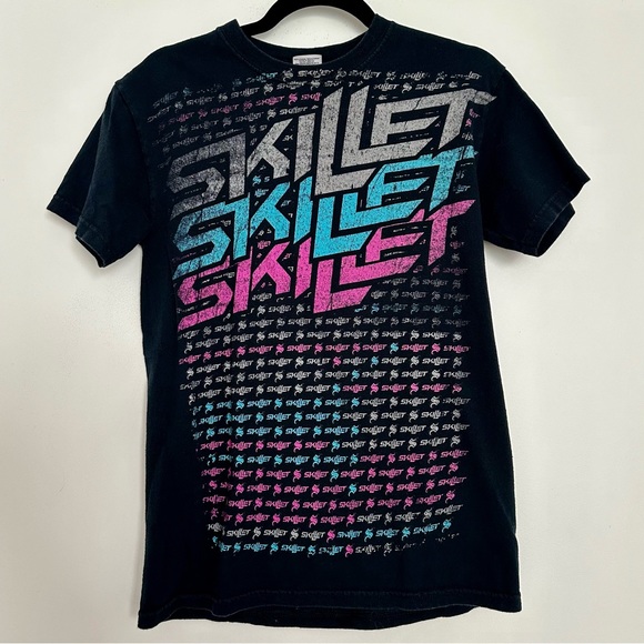 Skillet Logo Shirt - Picture 1 of 3